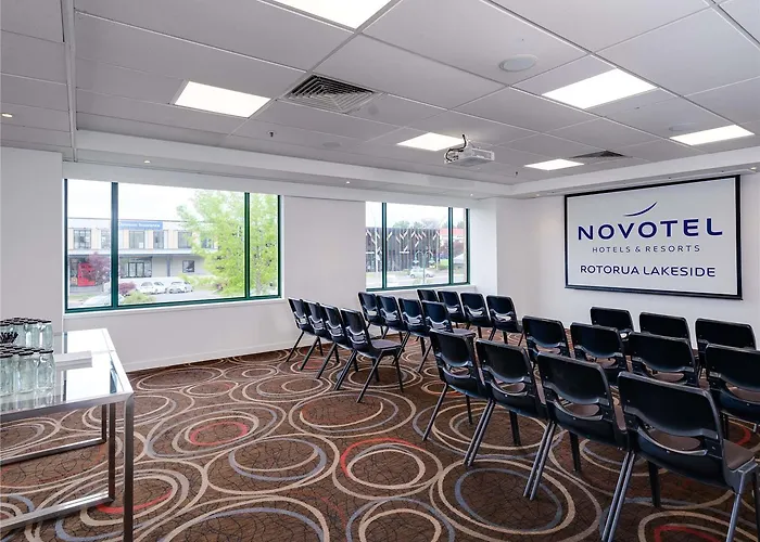 Hotel Novotel Lakeside