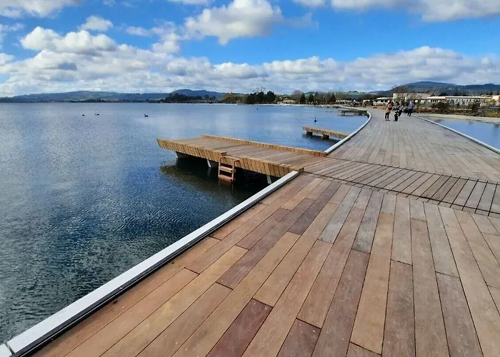 Hotel Novotel Lakeside Rotorua
